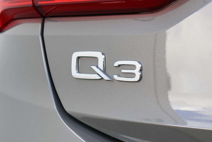 2023 Audi Q3 35 TFSI S line