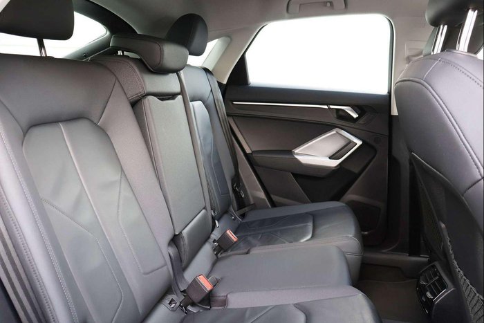 2023 Audi Q3 35 TFSI S line