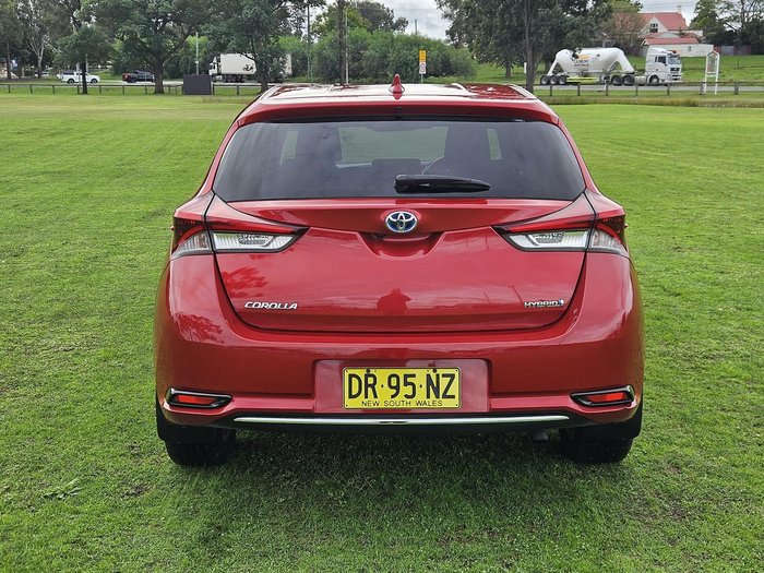 2016 Toyota Corolla Hybrid