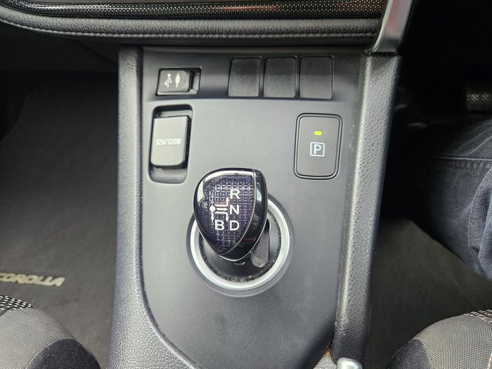 2016 Toyota Corolla Hybrid