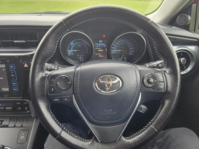 2016 Toyota Corolla Hybrid