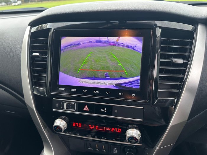 2022 Mitsubishi Pajero Sport GLS