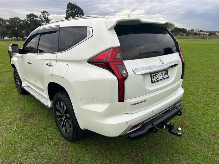 2022 Mitsubishi Pajero Sport GLS