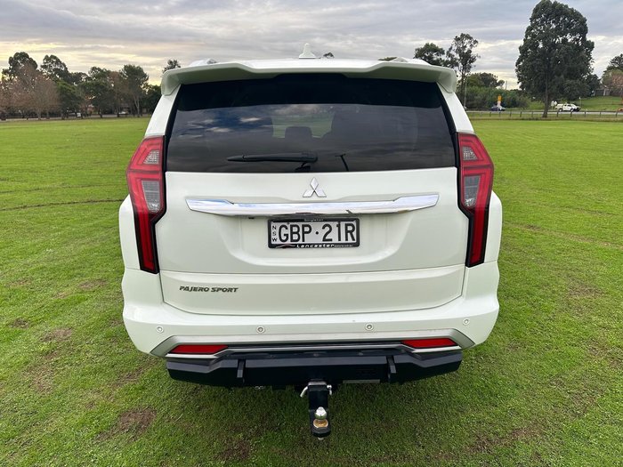 2022 Mitsubishi Pajero Sport GLS