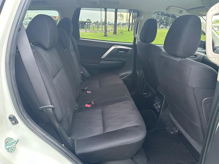 2022 Mitsubishi Pajero Sport GLS