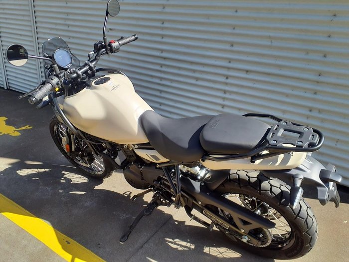 2026 Royal Enfield Himalayan 450 Himalayan Brown