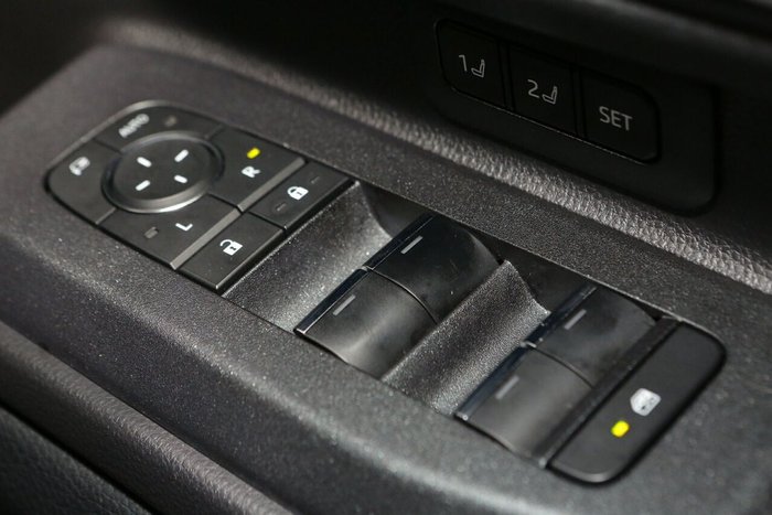 2024 Toyota Landcruiser Prado VX