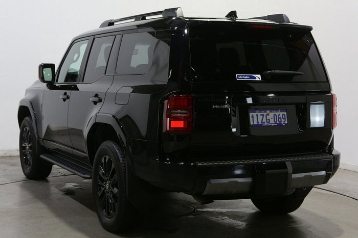 2024 Toyota Landcruiser Prado VX