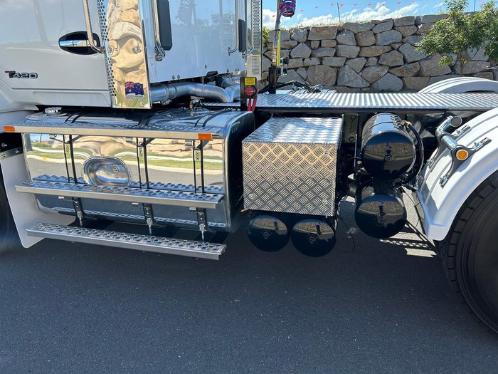 2025 Kenworth T420