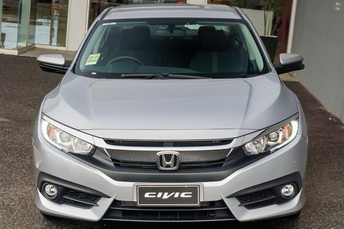 2018 Honda Civic VTi-S