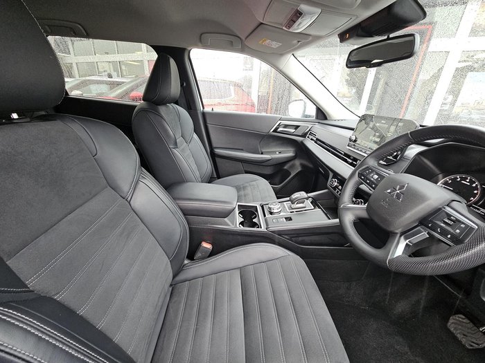 2023 Mitsubishi Outlander Aspire