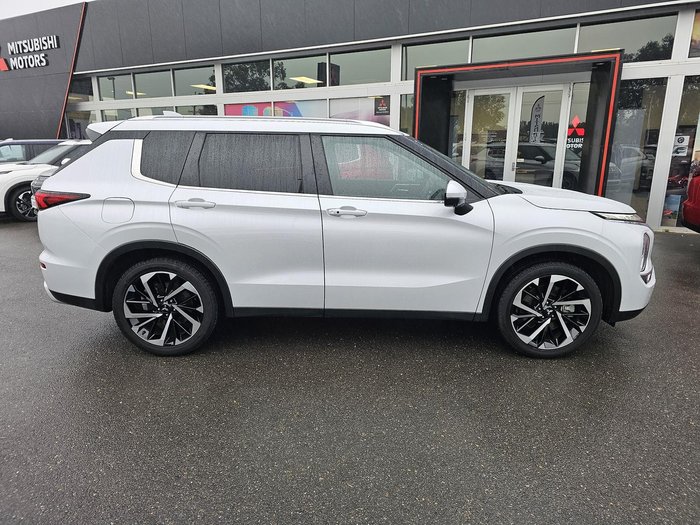 2023 Mitsubishi Outlander Aspire