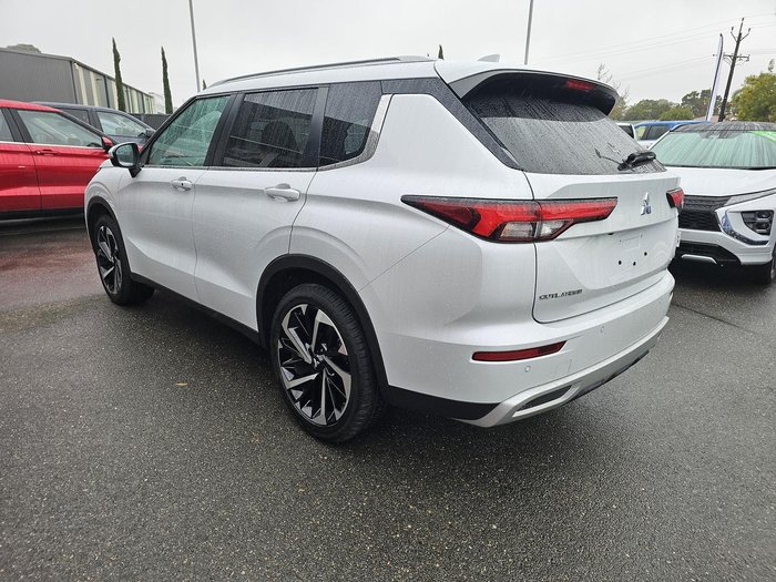 2023 Mitsubishi Outlander Aspire