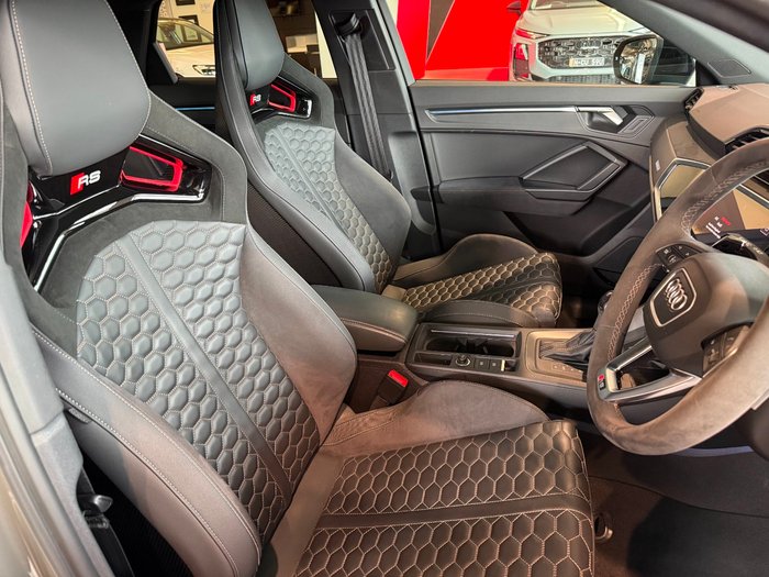 2023 Audi RS Q3 Edition 10 Years