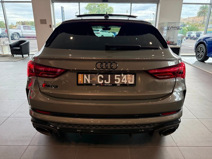 2023 Audi RS Q3 Edition 10 Years