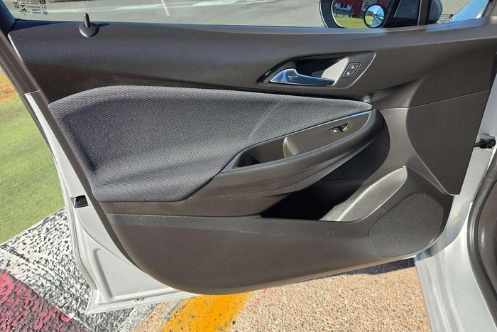 2017 Holden Astra LS BL MY17 Nitrate Silver