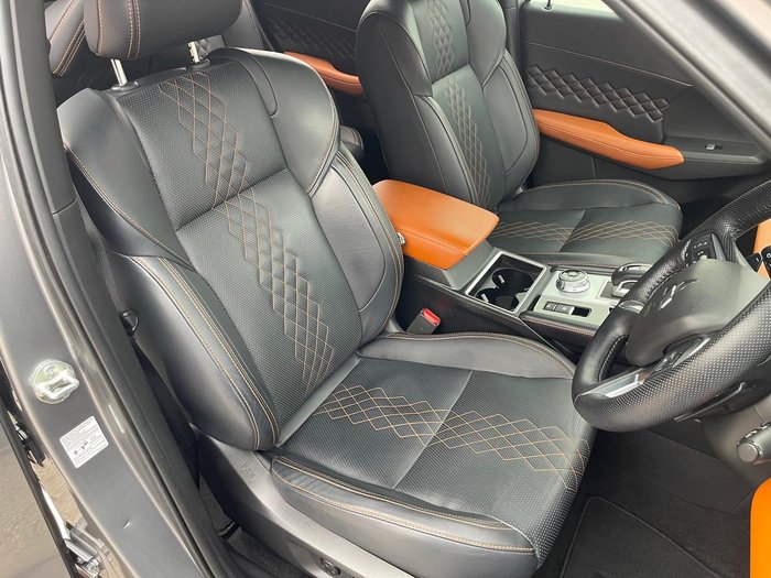2023 Mitsubishi Outlander Exceed Tourer