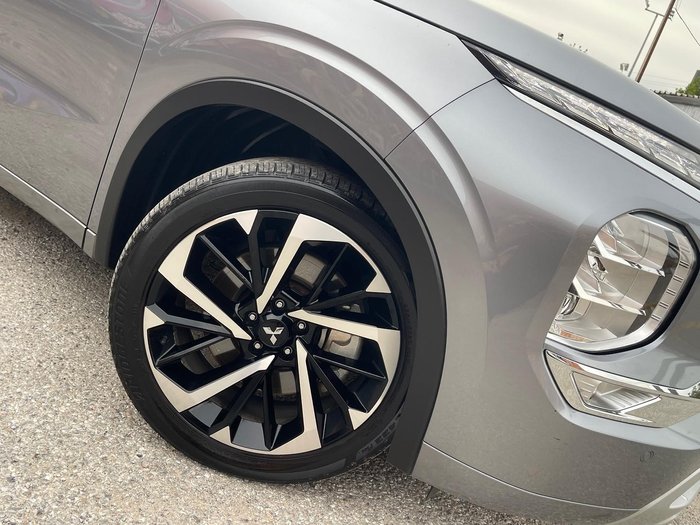 2023 Mitsubishi Outlander Exceed Tourer