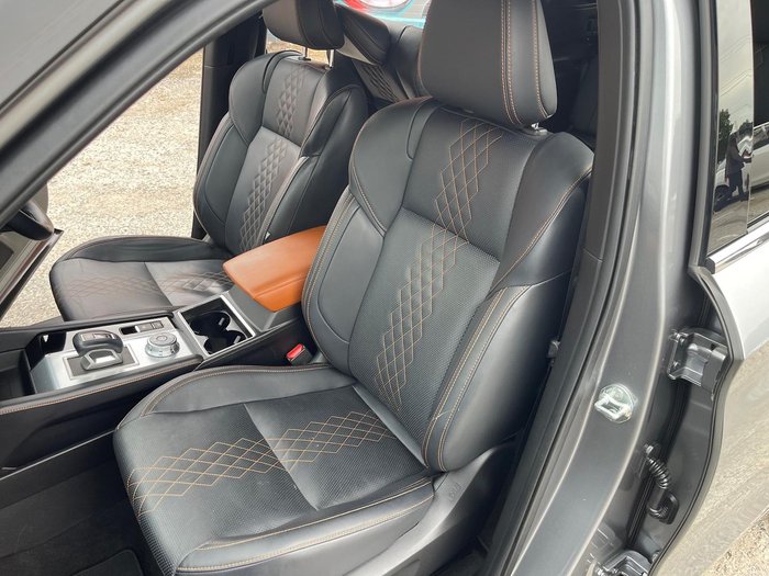2023 Mitsubishi Outlander Exceed Tourer