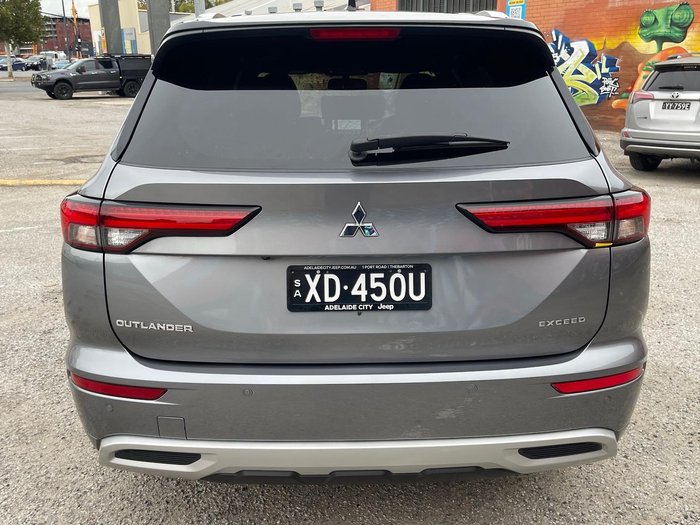 2023 Mitsubishi Outlander Exceed Tourer