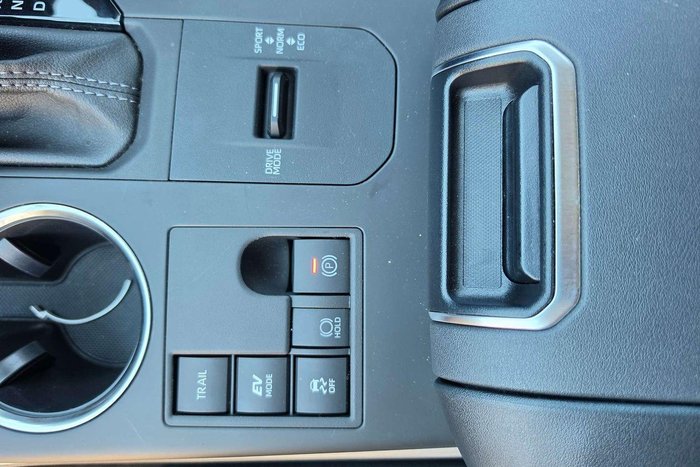 2024 Toyota Kluger GX AXUH78R 4X4 On Demand Graphite