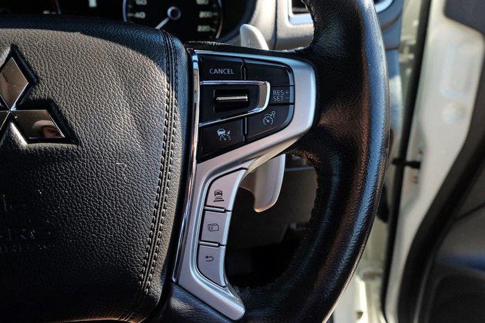 2021 Mitsubishi Pajero Sport GLS