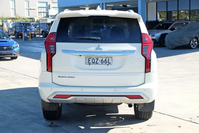 2021 Mitsubishi Pajero Sport GLS