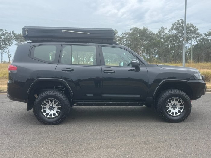 2022 Toyota Landcruiser