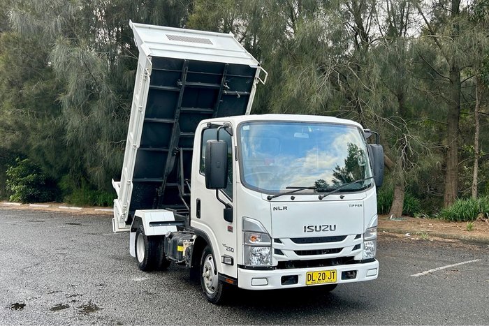 2023 Isuzu N Series NLR 45-150 Tipper