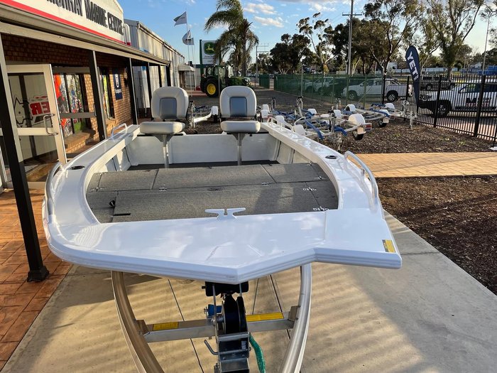 2026 Stacer 449S Proline Angler
