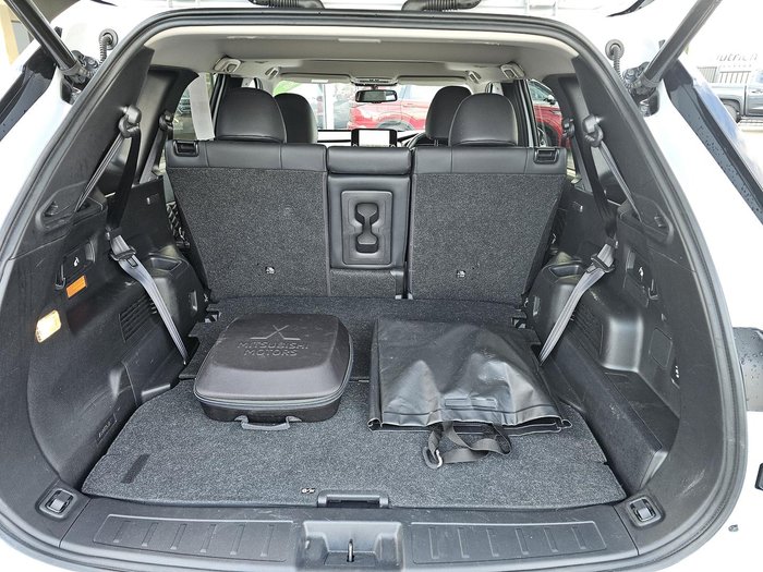 2024 Mitsubishi Outlander PHEV Exceed