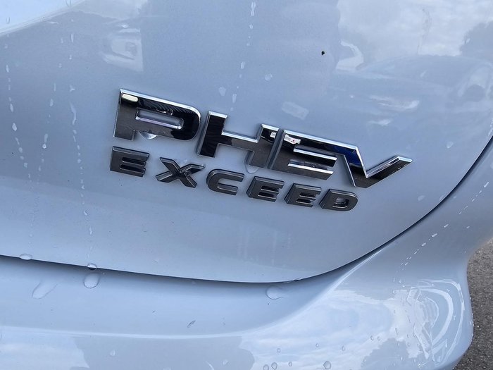 2024 Mitsubishi Outlander PHEV Exceed