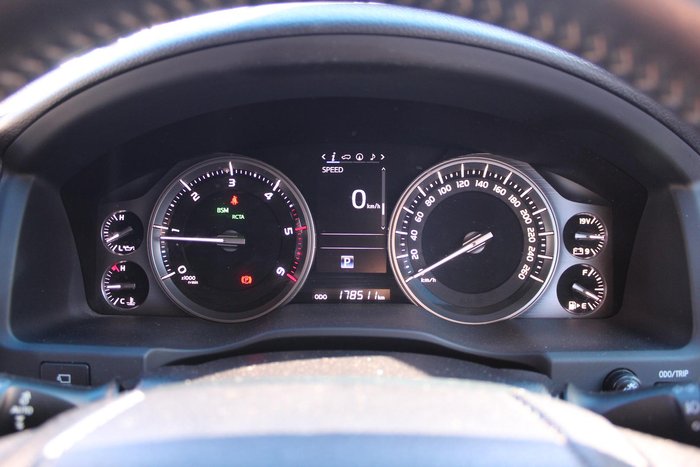 2020 Toyota Landcruiser VX
