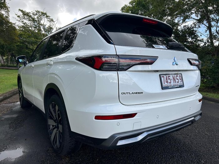 2025 Mitsubishi Outlander Aspire