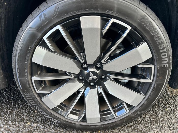 2025 Mitsubishi Outlander Aspire