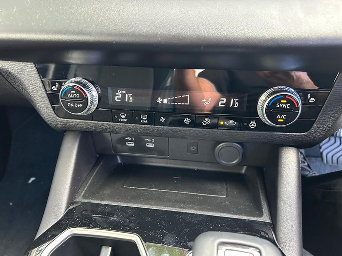 2025 Mitsubishi Outlander Aspire