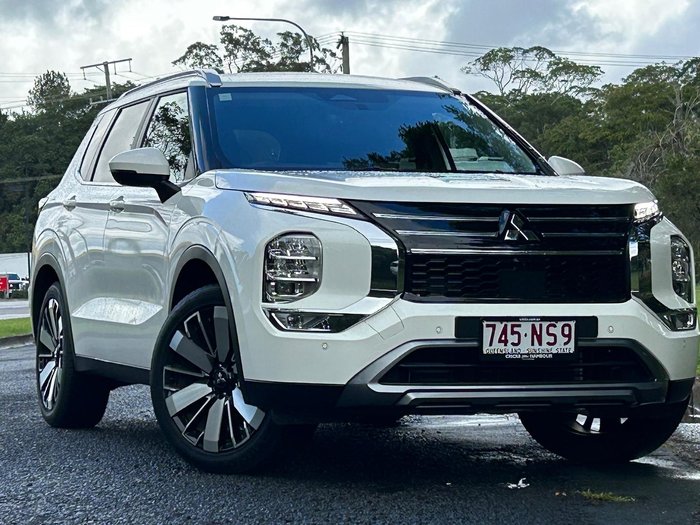2025 Mitsubishi Outlander Aspire