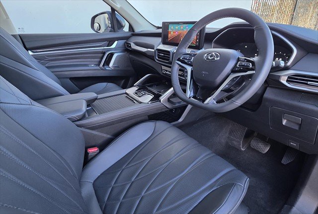 2025 LDV D90 Executive