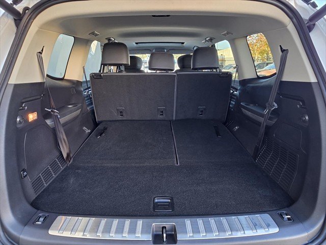 2025 LDV D90 Executive