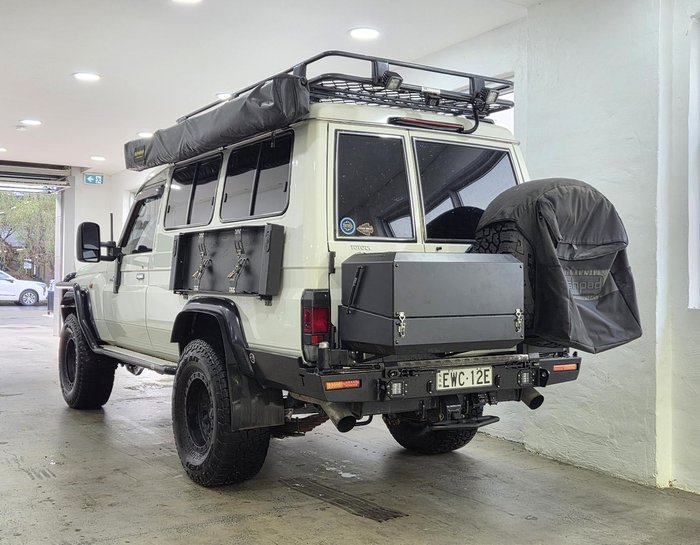 2018 Toyota Landcruiser GXL Troopcarrier