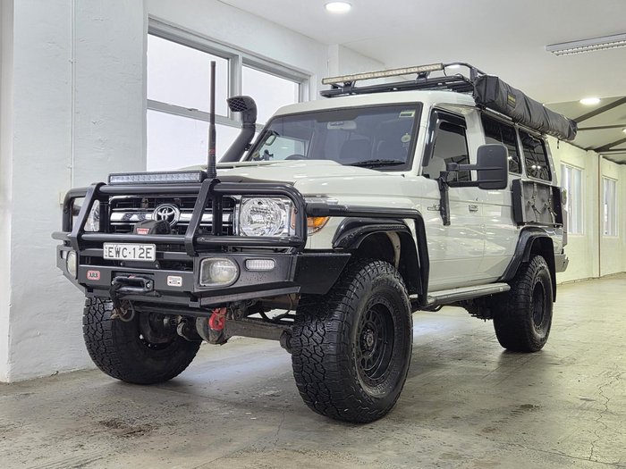 2018 Toyota Landcruiser GXL Troopcarrier