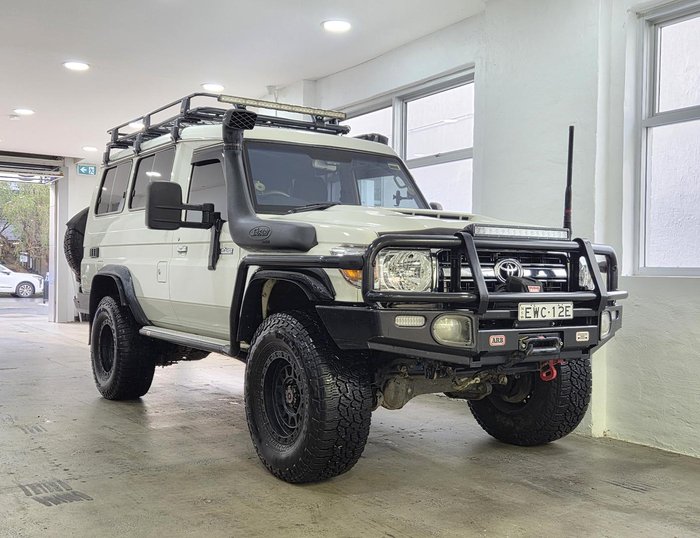 2018 Toyota Landcruiser GXL Troopcarrier