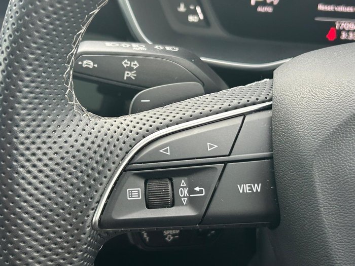 2024 Audi Q3 40 TFSI S line
