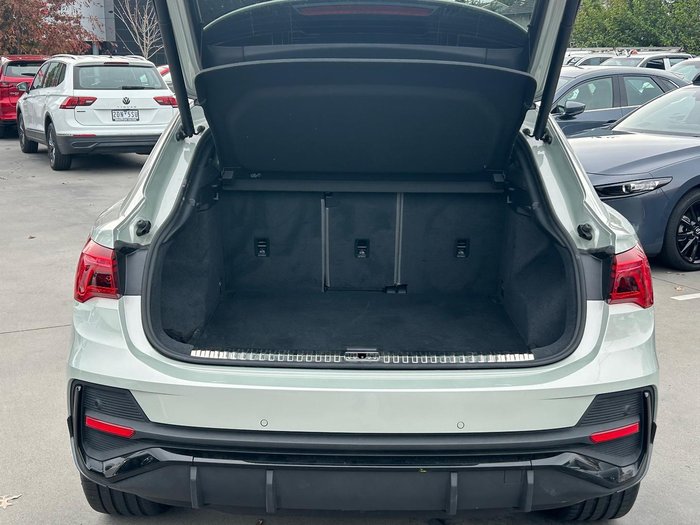 2024 Audi Q3 40 TFSI S line