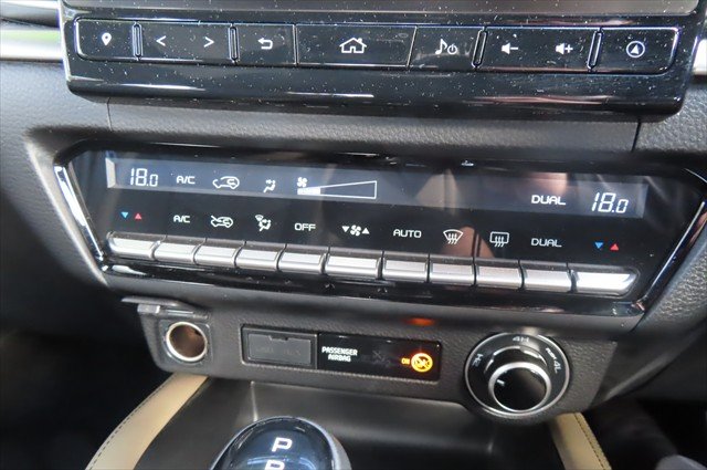 2024 MAZDA BT-50 SP BT-50 F 6AUTO 3.0L DUAL CAB PICKUP SP 4X4 Ice White