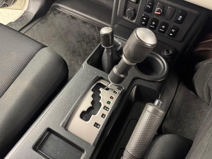 2016 Toyota FJ Cruiser GSJ15R MY14 4X4 Dual Range French Vanilla