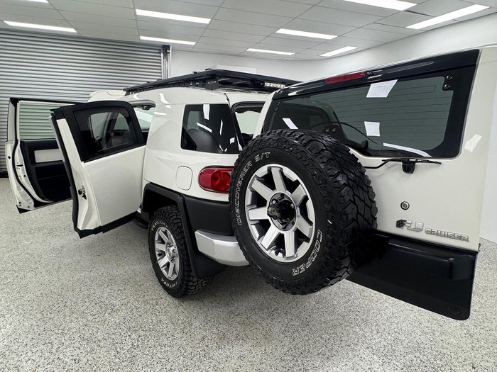2016 Toyota FJ Cruiser GSJ15R MY14 4X4 Dual Range French Vanilla