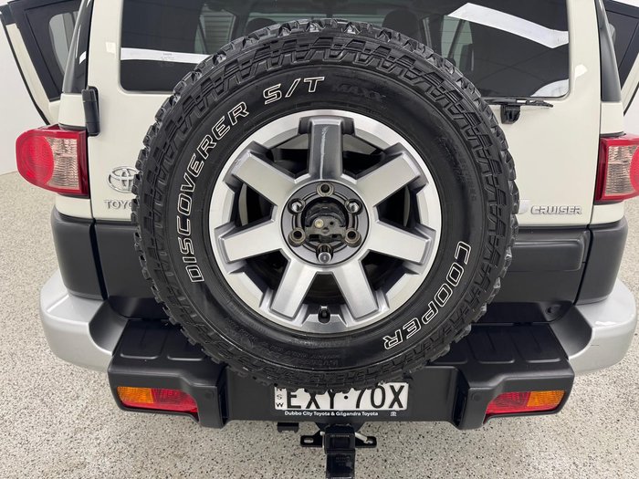 2016 Toyota FJ Cruiser GSJ15R MY14 4X4 Dual Range French Vanilla