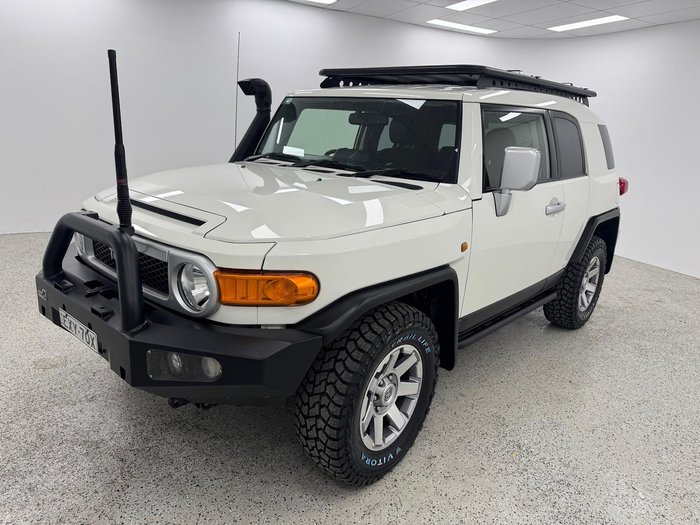 2016 Toyota FJ Cruiser GSJ15R MY14 4X4 Dual Range French Vanilla
