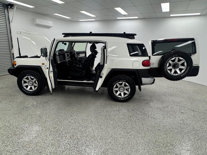 2016 Toyota FJ Cruiser GSJ15R MY14 4X4 Dual Range French Vanilla